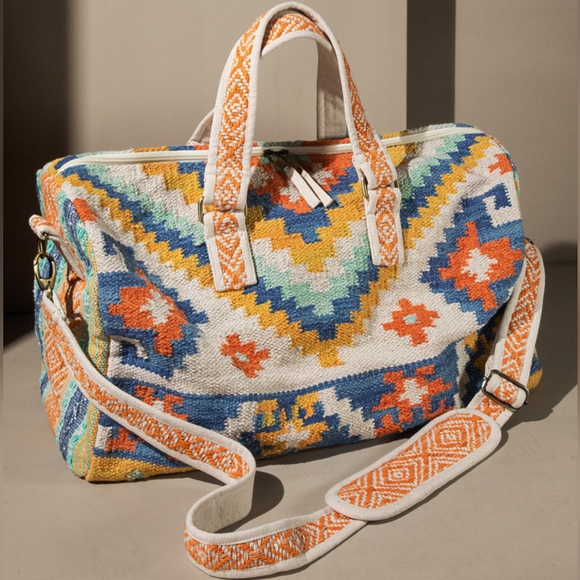 Boho Chic Travel Bag - Navajo Southwest Inspired Design - Handmade Fine Cotton - Picture 3 of 10